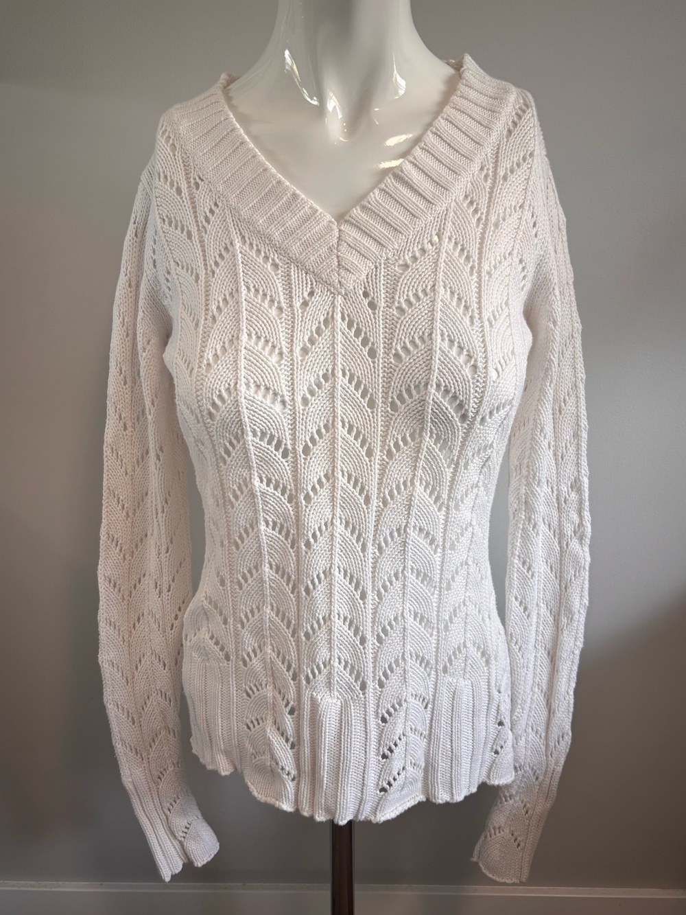 Y2K Early 2000’s B.U.M Equipment White Open-Knit V-Neck Sweater